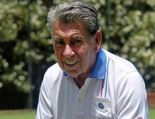 manolo santana
