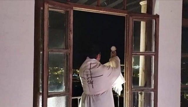 Bendición Santísimo Cuenca