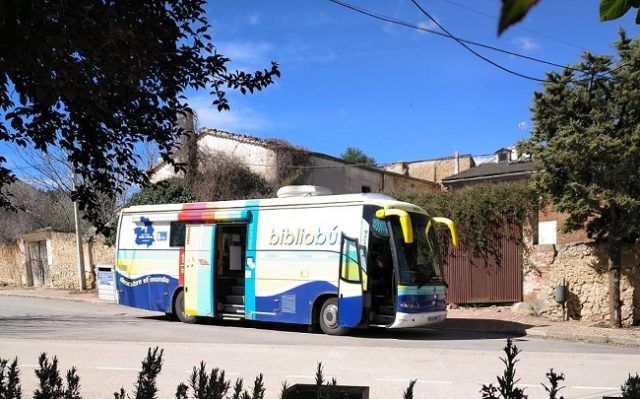 FOTO BIBLIOBUS