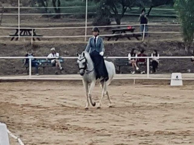 clara espada gana trofeo