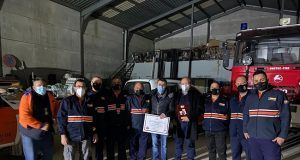 El Gobierno regional entrega una bomba eléctrica para inundaciones a la Agrupación de Protección Civil de Las Valeras
