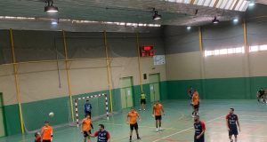 Incarlopsa Cuenca y Bathco Torrelavega empatan en un partido que no parecía amistoso