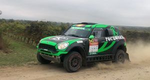 Luis Recuenco se acerca al segundo puesto y Héctor Diego aguanta en la Baja TT Capital Dos Vinhos