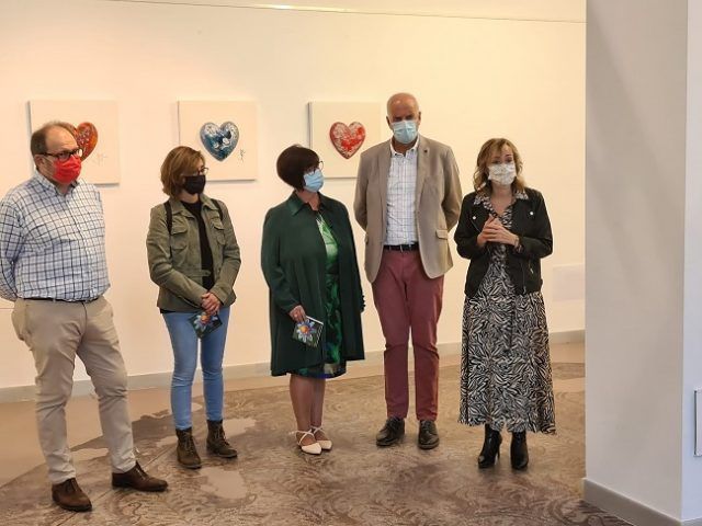 FOTO INAUGURACIÓN EXPOSICIÓN