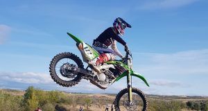 El piloto José María Albaráñez arranca con fuerza el Campeonato de Castilla-La Mancha y gana en Montearagón en MX3