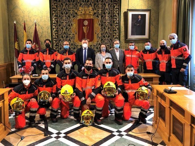 Bomberos toma posesión
