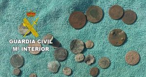 La Guardia Civil de Cuenca investiga a una persona por vender en un portal de internet monedas antiguas expoliadas
