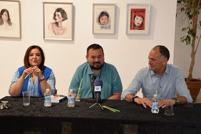 FOTO PRESENTACIÓN LIBRO