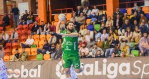 Nacho Pizarro: «Es una liga muy competitiva y hay que estar concentrados los 60 minutos para ganar»