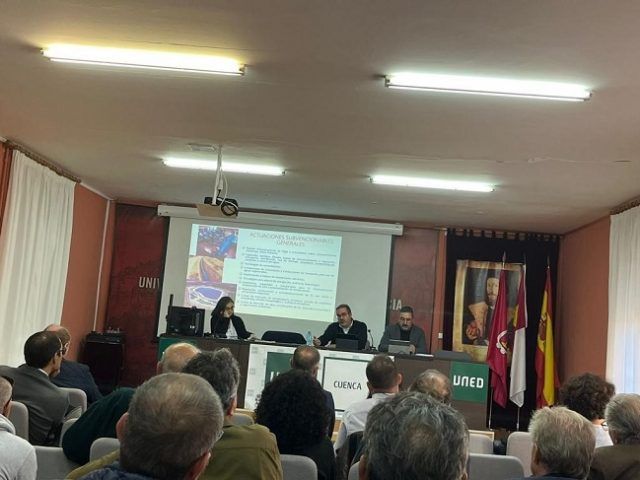 FOTO REUNIÓN COMUNIDADES REGANTES