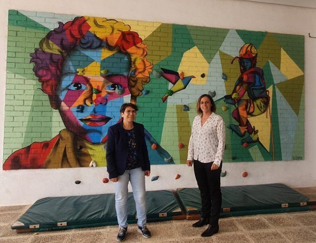 FOTO COLEGIO VARA DEL REY
