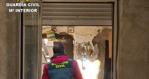 La Guardia Civil detiene a dos personas como supuestos autores de varios robos y hurtos en vehículos en Las Pedroñeras