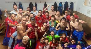 La AD San Clemente cuaja un gran encuentro para golpear primero en la ida del playoff de ascenso ante Noblejas (1-0)