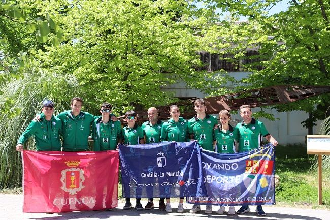 MIEMBROS-DEL-CLUB-DE-PIRAGUISMO-CUENCA-EN-ARANJUEZ | El Deporte Conquense