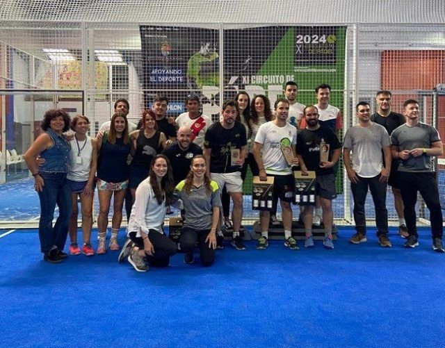 Foto grupal ganadores