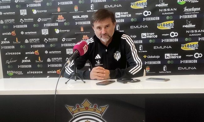 2024-11-24.-Julio-Cobos.-Entrenador-Cacereno | El Deporte Conquense