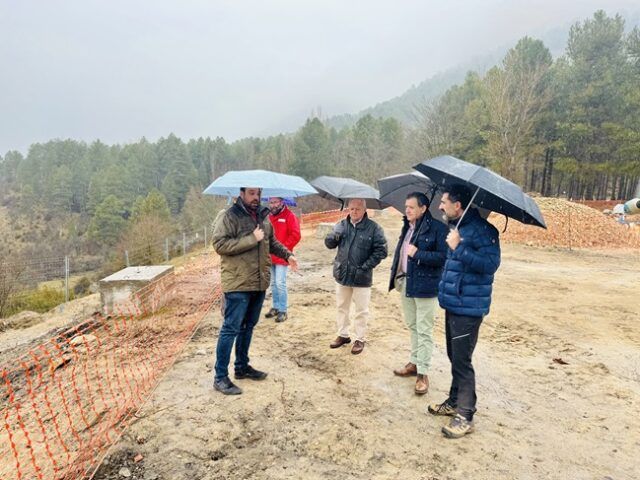 Visita obras barrera Uña