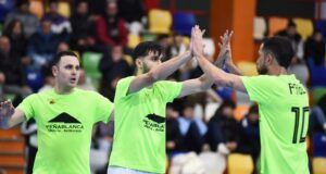 El Atlético Peñablanca coge fuerza para el campeonato; Bar Palace y Atlético Matarife lideran en Plata y Bronce