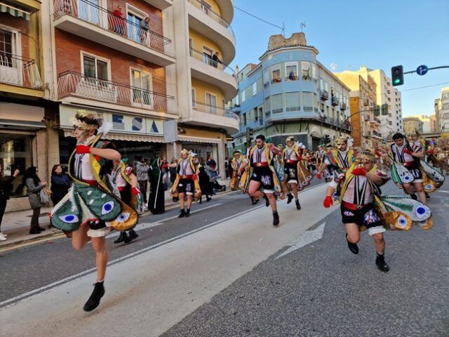 Carnaval desfile 2024 comparsa 20240217_182241