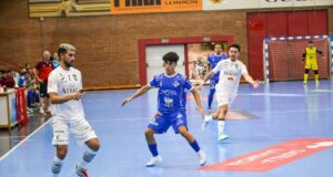 El VivoCuenca lucha el Trofeo San Julián ante un Valdepeñas superior