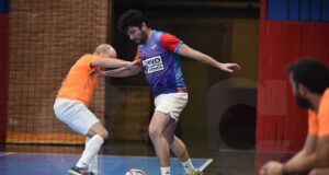 Tres nuevos equipos pasan de ronda en el Torneo de Navidad de Fútbol Sala