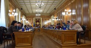 El Pleno de la Diputación de Cuenca aprueba una modificación de créditos de 1,2 millones para las lagunas de Ballesteros, eclipse y colonias felinas