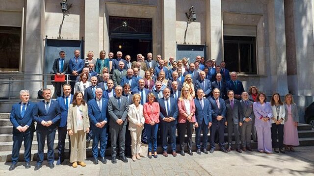Grupo_CRUE
