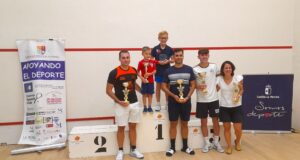 Víctor Rodríguez se impone a su hermano Rafael para llevarse el XVII Open San Julián Squash 2026