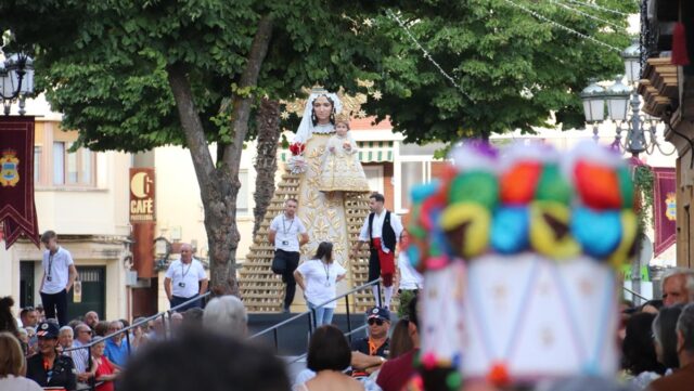 ofrenda Día Grande fiestas2 ARCHIVO AYTO