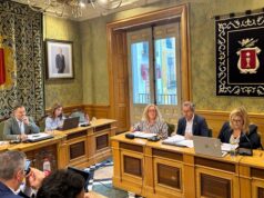 El Pleno del Ayuntamiento nombra Hijo Adoptivo de Cuenca a Maximino Pérez