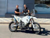 Adrián Peñarrubia da un salto en su aventura africana con una KTM 450 Rally Factory para el Rally du Maroc