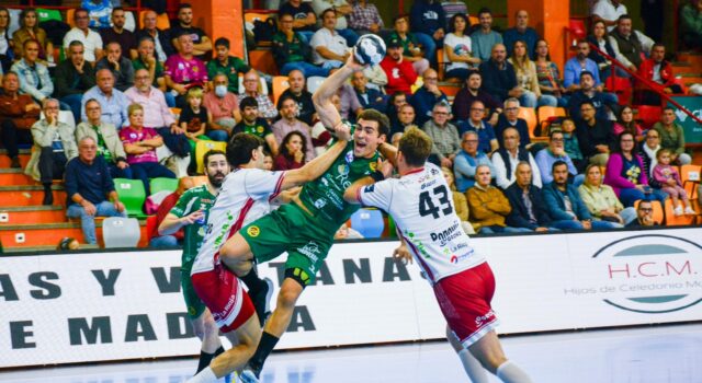 El REBI Cuenca vuelve a tropezar en El Sargal ante un Logroño más efectivo (32-36)